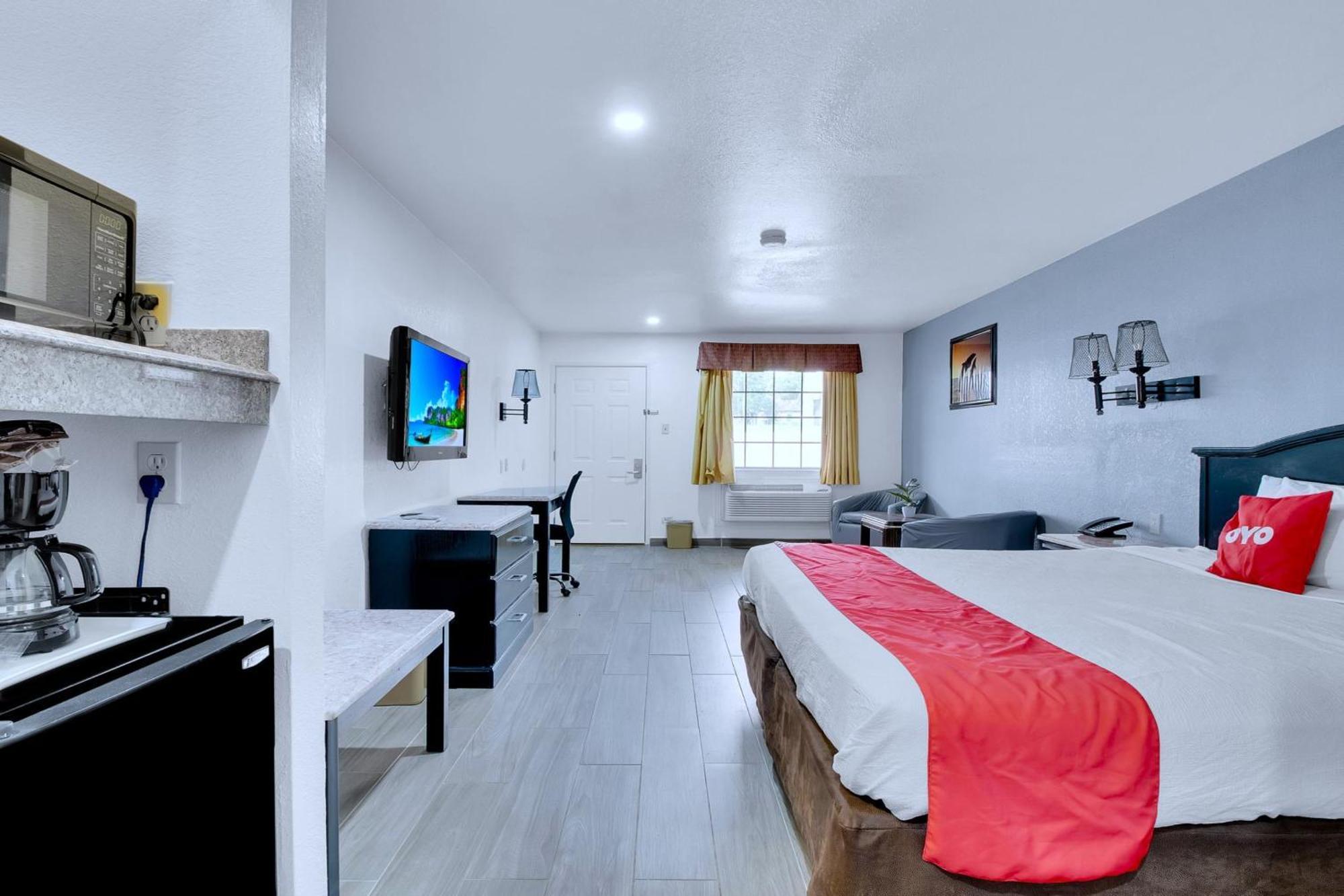Three Rivers Executive Inn & Suites By Oyo Buitenkant foto
