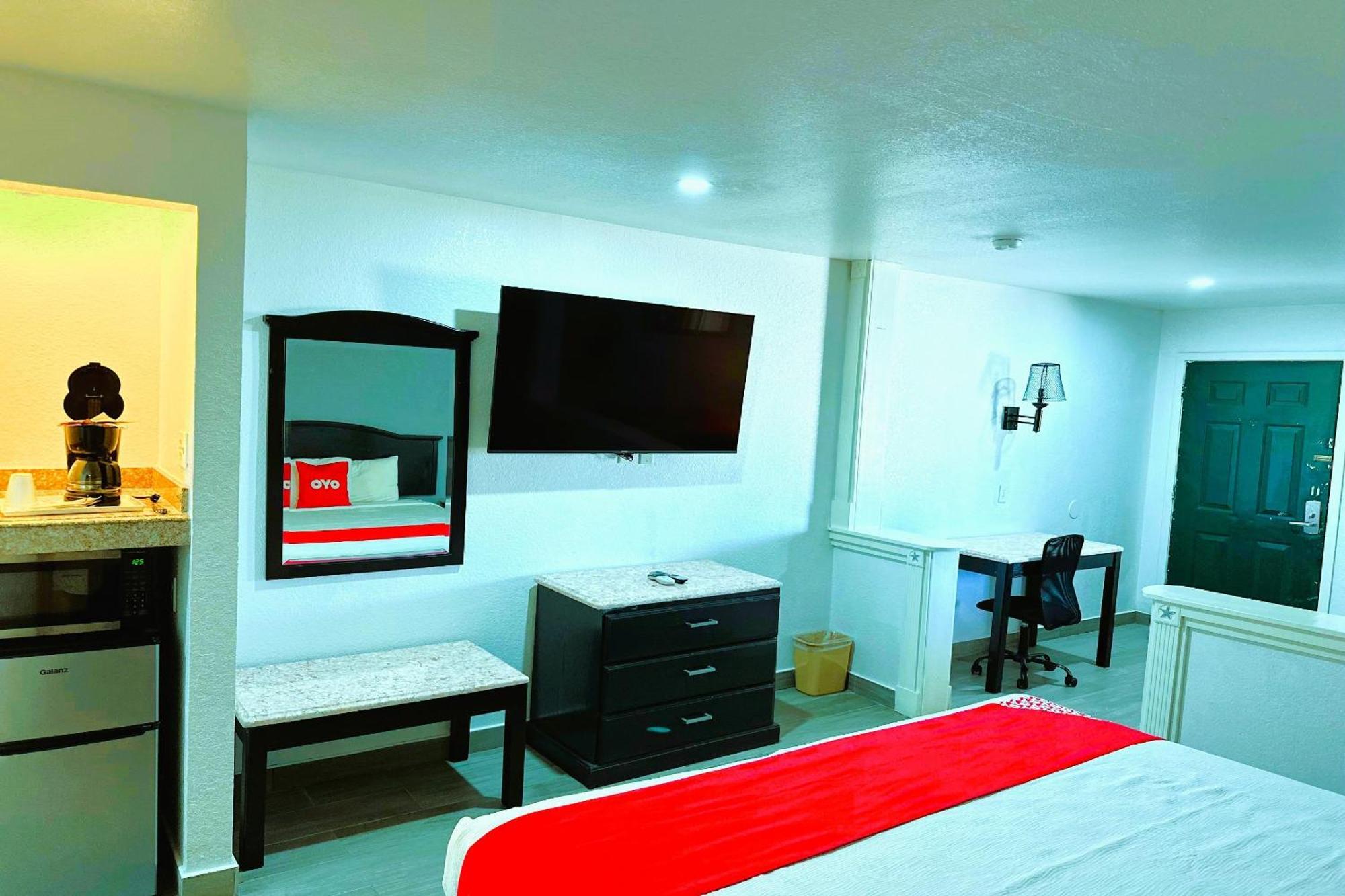 Three Rivers Executive Inn & Suites By Oyo Buitenkant foto